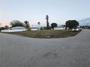 3807 SE 10th Pl, Cape Coral, FL 33904