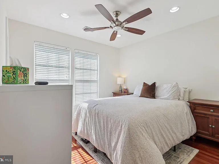 26119 Lands End Dr — Photo 9