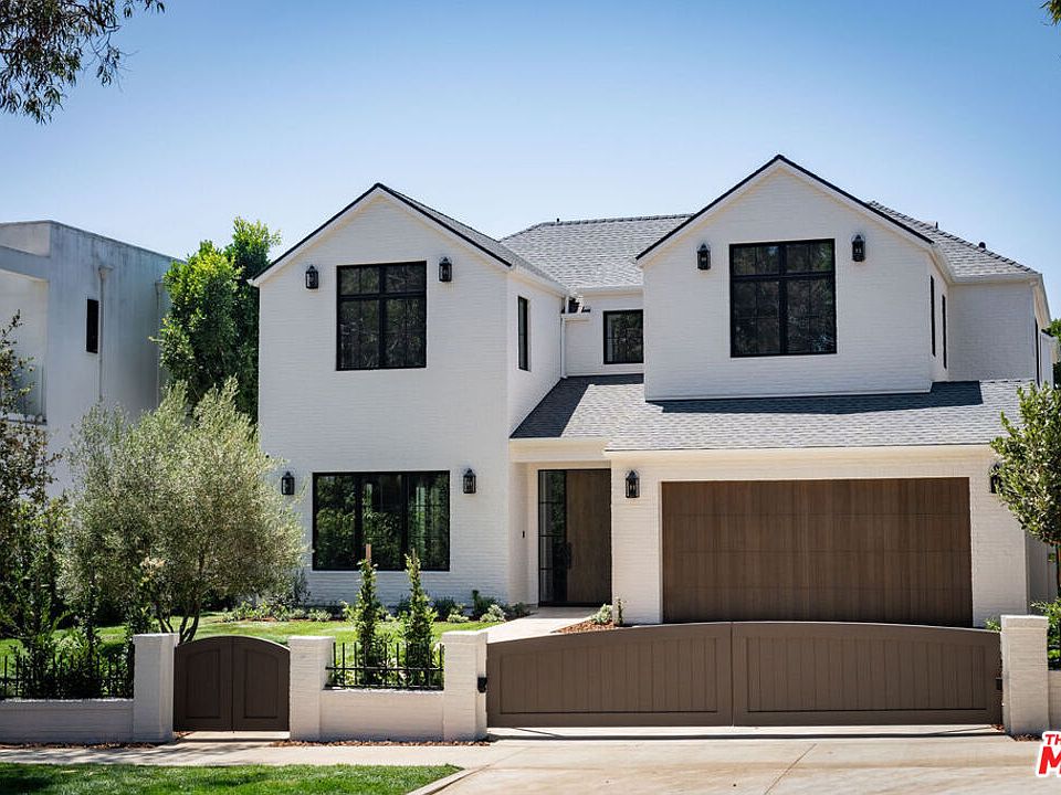 1st image of 633 S Burlingame Ave