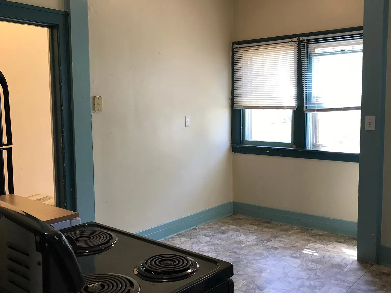 3 bed, 1494 sqft, $3,000 — Photo 4