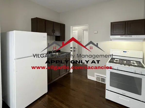 612 Hovey St, Gary, IN 46406