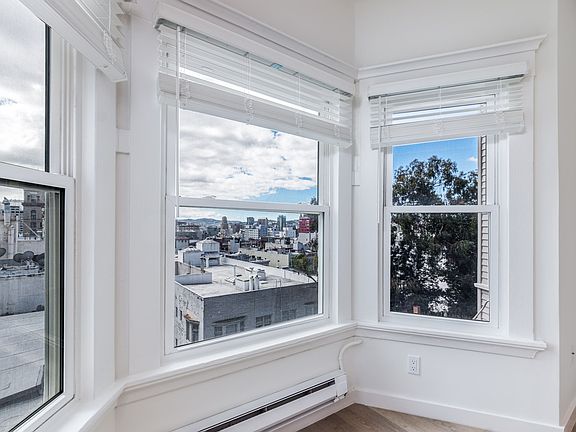 4th image of 901 Pine St #46
