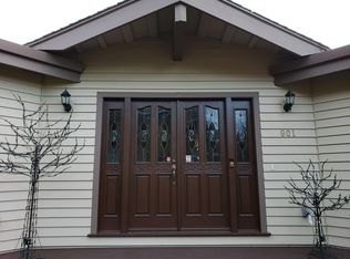 901 Aquarius Way, Oakland, CA 94611