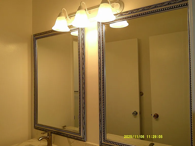 390 S Almond St — Photo 31