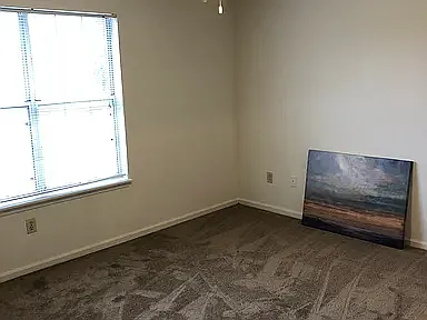 Twin Oaks Apartments — Photo 5