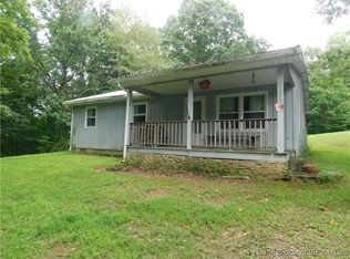 6872 E Hurst Road, Pekin, IN 47165