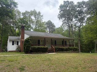 143 E Spring Dr, Aylett, VA 23009