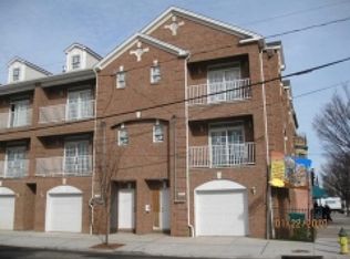 101 Astor St, Newark, NJ 07114