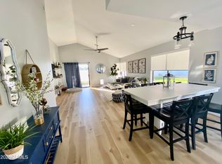 19040 N 32nd Way, Phoenix, AZ 85050