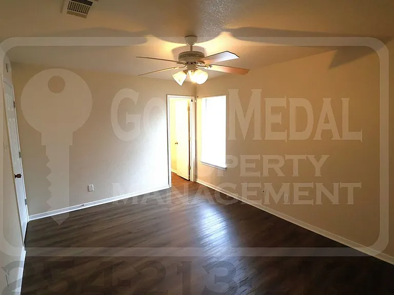1720 Aztec Trce — Photo 11
