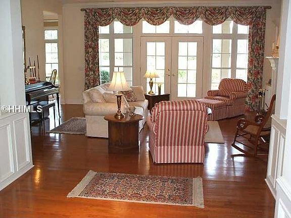 5th image of 8 Hatteras Ct
