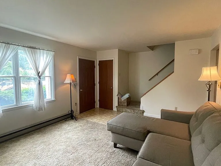 314 Plum St — Photo 2