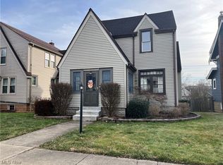 1022 Taylor Ave, Cambridge, OH 43725