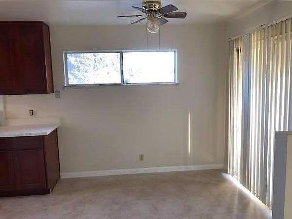 2nd image of 872 Gallatin Dr #3A