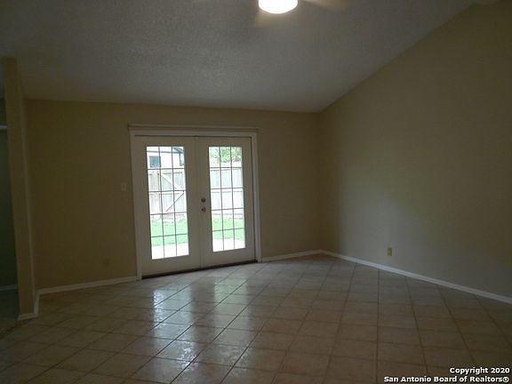 4th image of 14510 Larkstone St