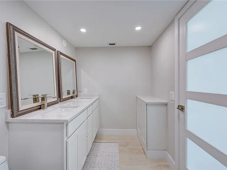 3205 Portofino Point #C2 — Photo 34