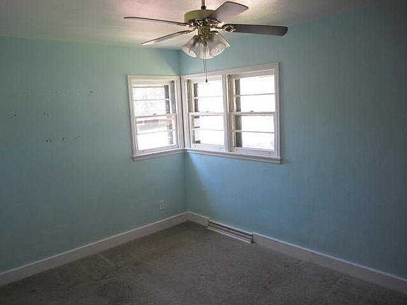 4th image of 3552 Valleywood Dr