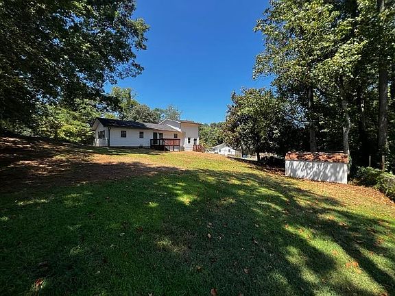 5th image of 5839 Dolvin Ln