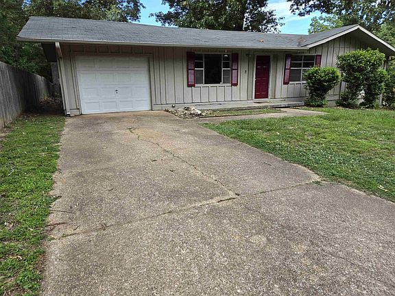 2nd image of 119 Pottawattamie Dr