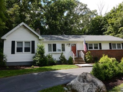 28 Oneida Ave, Oakland, NJ, 07436