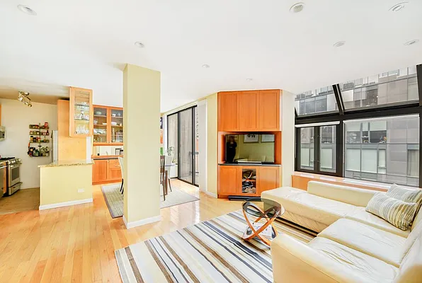 Rented by Compass | media 1