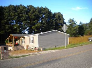 26 Riverchase Dr, Millington, TN 38053