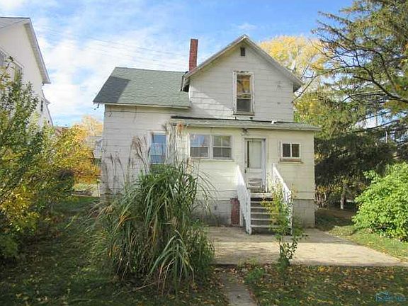 3rd image of 439 N Wood St