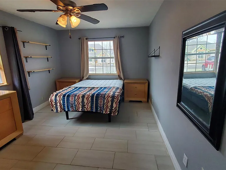 204 Alice Dr — Photo 8