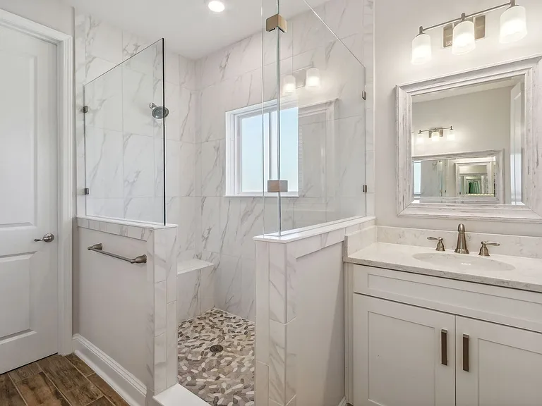 247 Beech St — Photo 31