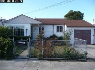 1275 E Victoria Ct, San Pablo, CA 94806
