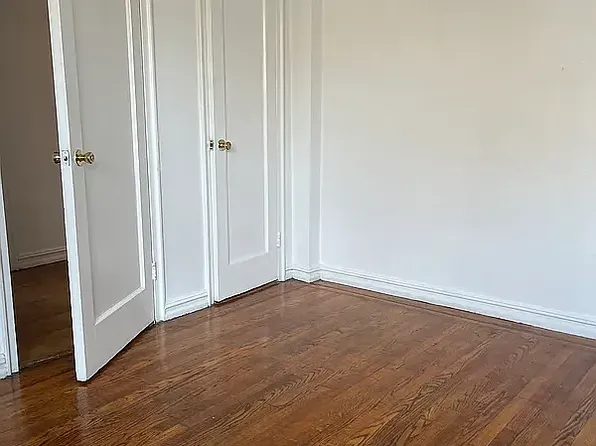 160 East Third Street image 15 of 21