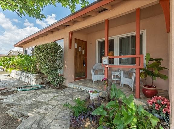 5th image of 512 S Gretta Ave