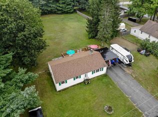 50 River Rd, Hudson, NH 03051