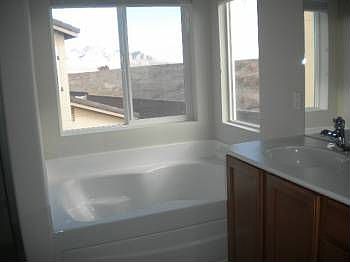 5th image of 15887 Desert Candle Ln
