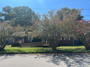 120 Southerland Dr, Hampton, VA 23669