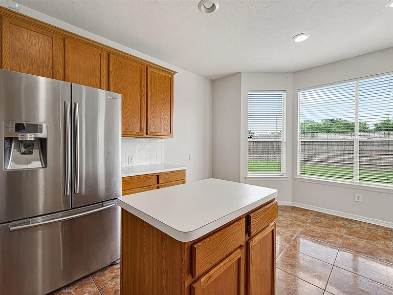 14603 Bladenboro Dr — Photo 24
