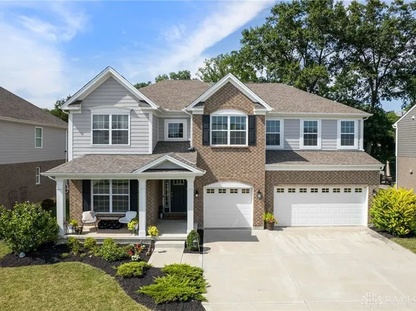 1260 Autumn Run Dr, Maineville, OH 45039