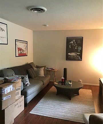 2nd image of 10723 Lake Gardens Dr
