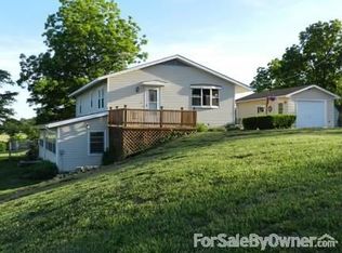 430 W Washington St, Tonganoxie, KS 66086