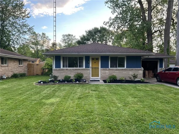 250 Roseanna Dr, Toledo, OH 43615