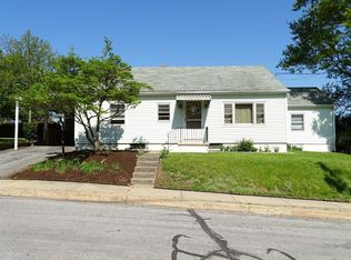 19 N 5th St, Akron, PA 17501