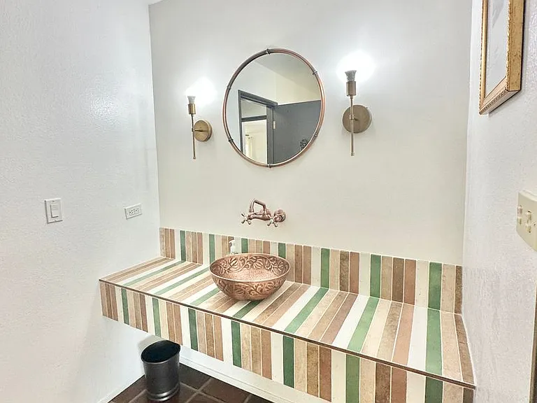 1650 Winterwarm Dr — Photo 24