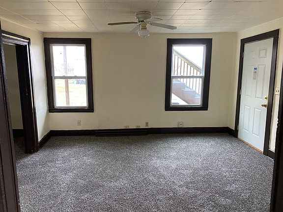 5th image of 320 Race St #302