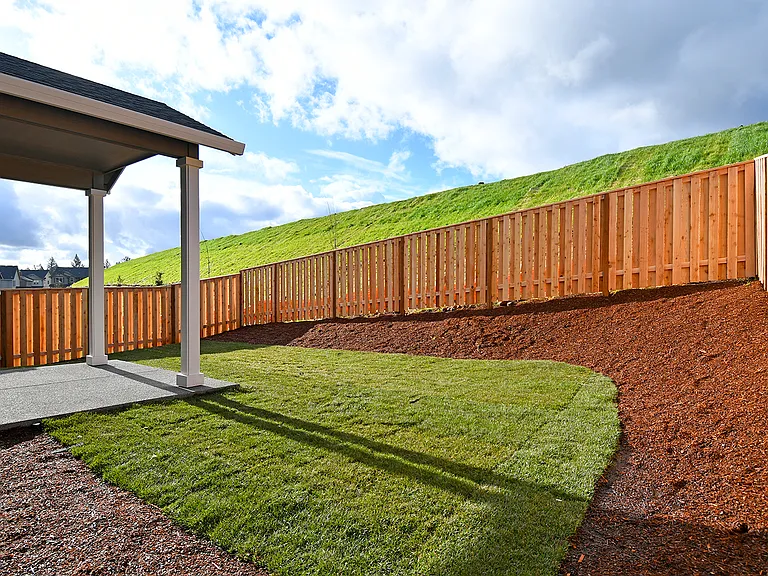 3625 NE Spruce Dr — Photo 14
