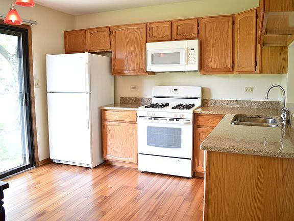 4th image of 4536 Topaz Dr
