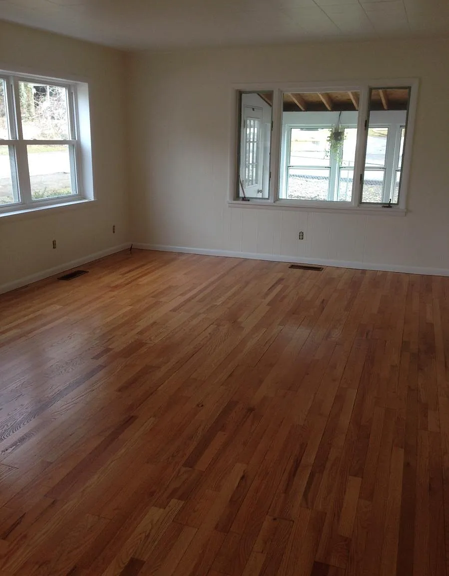 418 Walnut Street — Photo 3