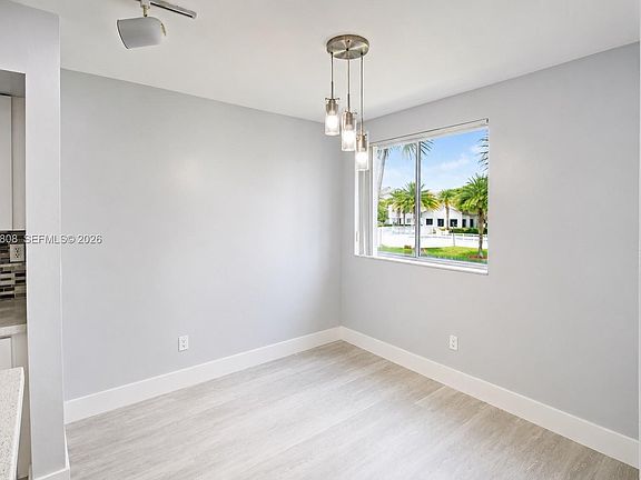 5th image of 2600 S University Dr APT 228