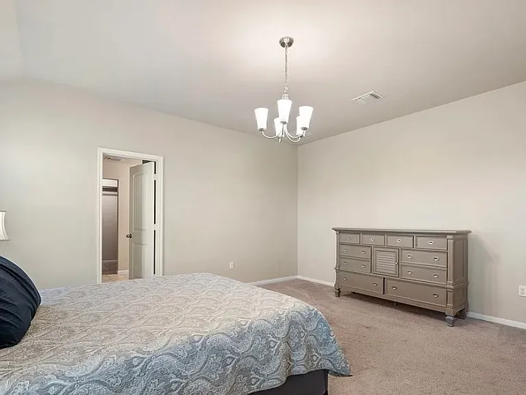 117 Liard River Rd — Photo 5