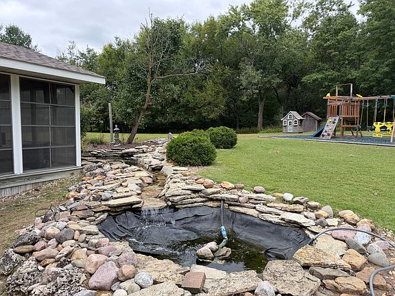 2nd image of 5605 Boulevard Rd