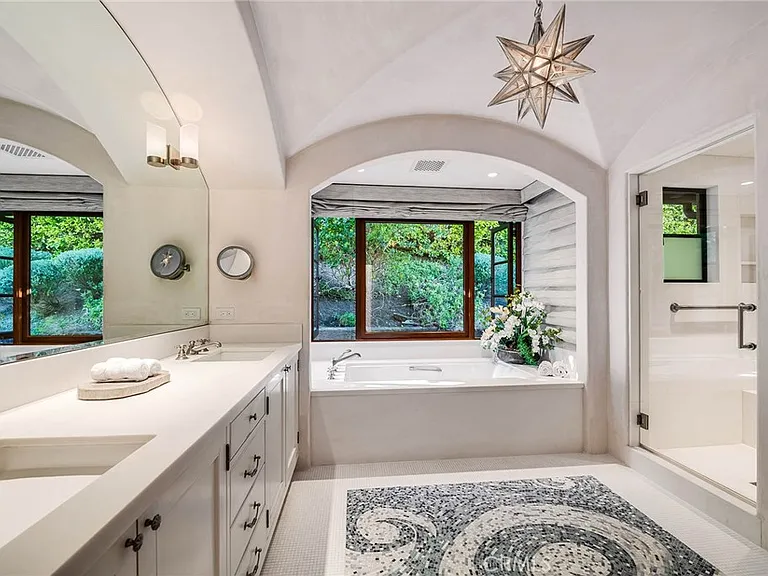 24650 Blue Dane Ln — Photo 66